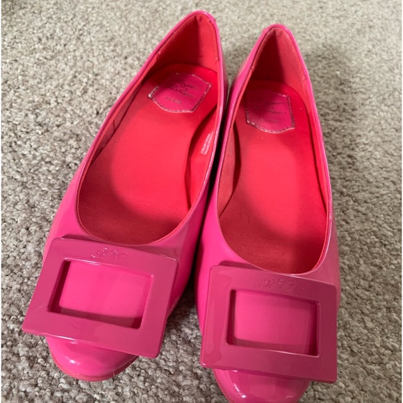 Size 37 Roger Vivier Gommette size 37 - Picture 1 of 5